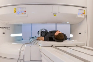 Claustrofobia e Risonanza Magnetica come affrontarla grazie alla tecnica di sedazione cosciente