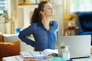 Come prevenire il mal di schiena da Smart Working